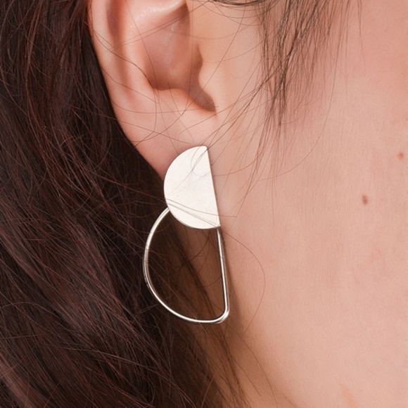 Modern hoop earrings Geometric earring Silver Gold - Picture 4 of 6